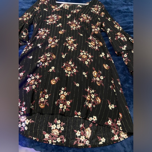 Xhilaration size small oversized flowy dress with layered sleeves - Picture 3 of 5